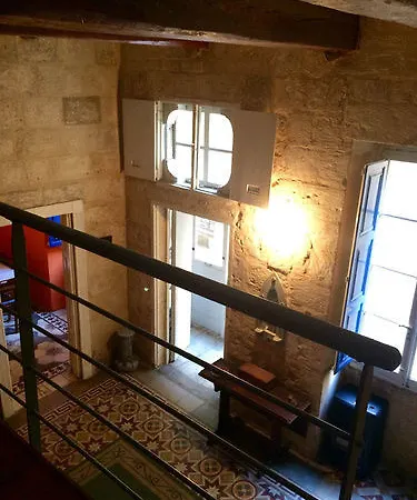 Traditional Apartment Valletta