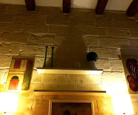 Traditional * Valletta