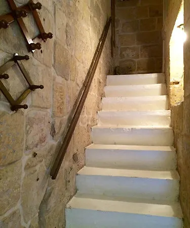 Traditional Apartment Valletta